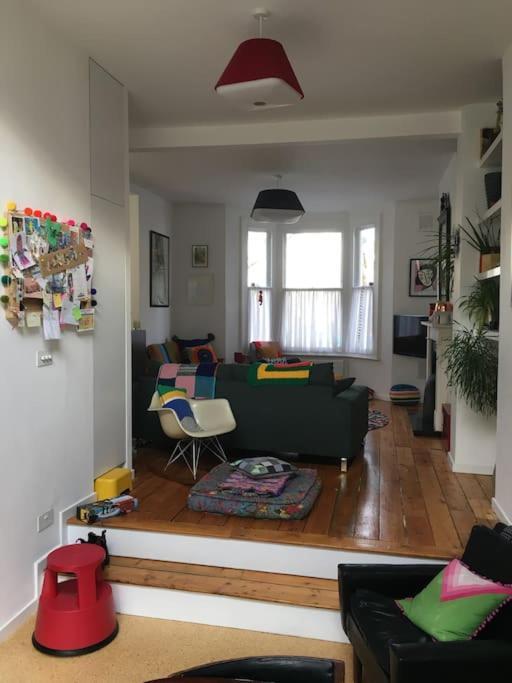 Clapham, 4 Bedroom Family House