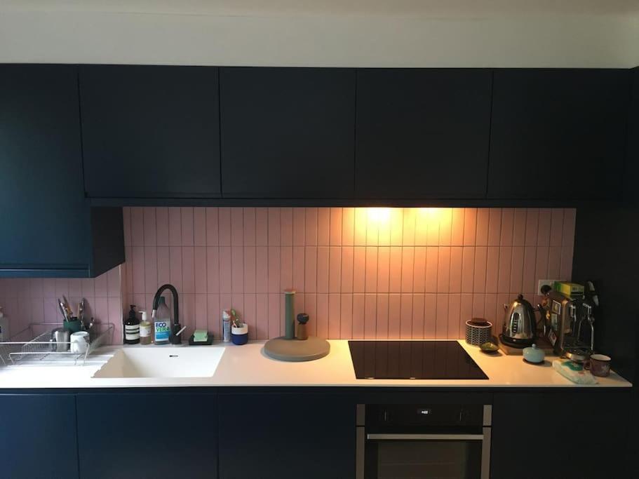 Casa vacanze Clapham, 4 Bedroom Family House Londra